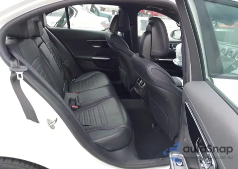 2022 Mercedes-Benz C 300 Sedan from USA, damaged, VIN W1KAF4GB1NR039318